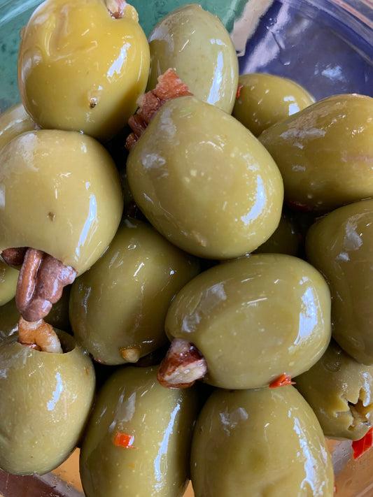 Olives vertes farcies aux pacanes en vrac 8 oz