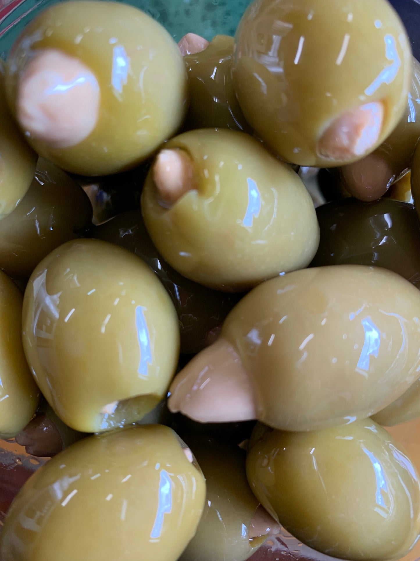 Olives vertes farcies aux amandes 12 oz